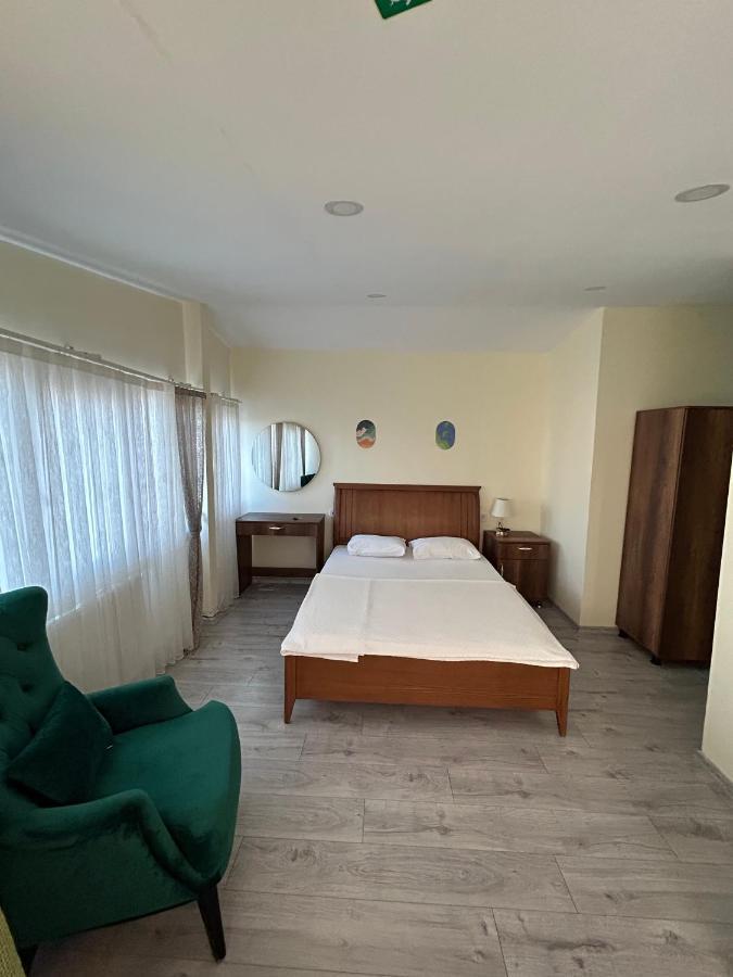 Naval Hotel Yalova Yalova  Esterno foto