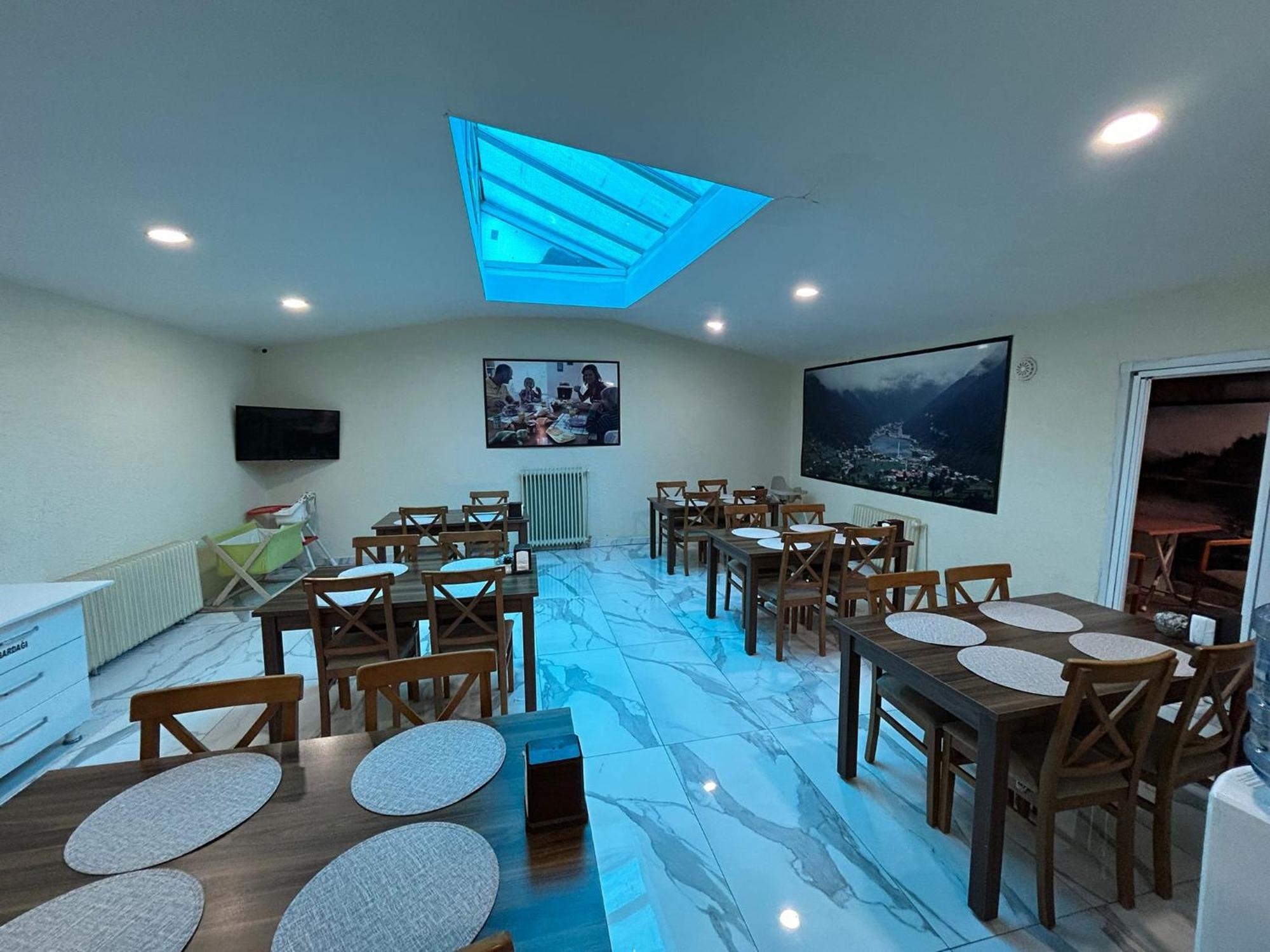Naval Hotel Yalova Yalova  Esterno foto