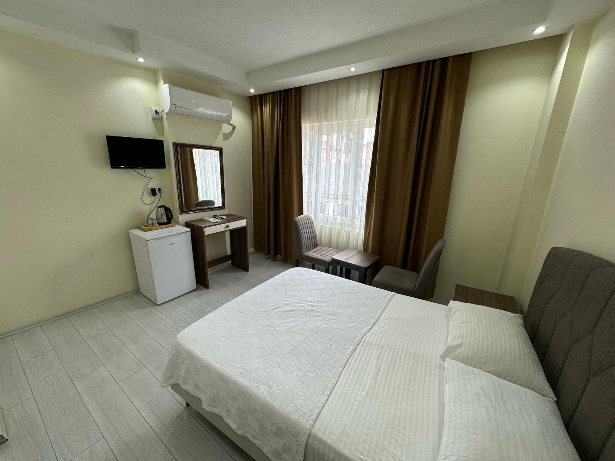 Naval Hotel Yalova Yalova  Esterno foto
